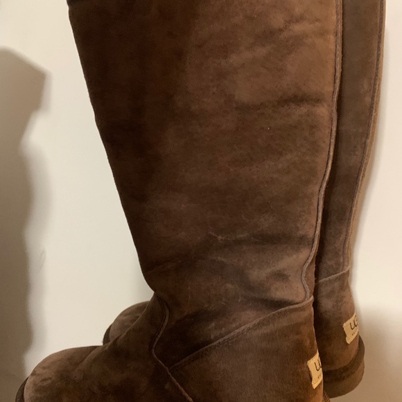 Ugg Classic Tall Boot - Picture 6 of 9